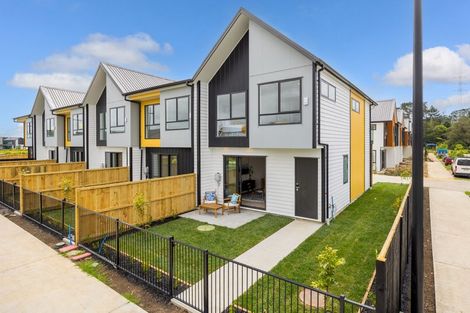 Photo of property in 67 Papatupu Way, Kumeu, 0810