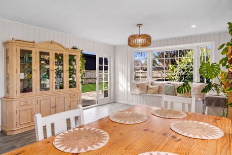 Photo of property in 40 Clifton Terrace, Fitzherbert, Palmerston North, 4410