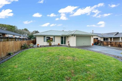 Photo of property in 1 Coolen Place, Tuakau, 2121