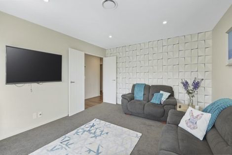 Photo of property in 32 Navy Loop, Rolleston, 7614