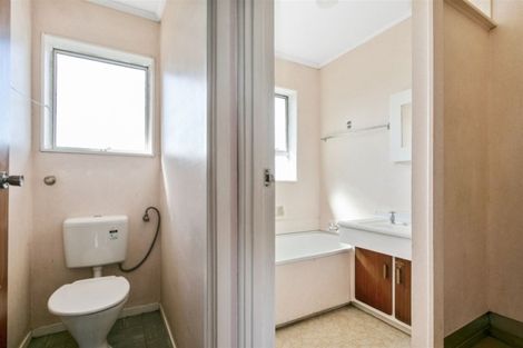 Photo of property in 2/138 Richardson Road, Mount Albert, Auckland, 1025