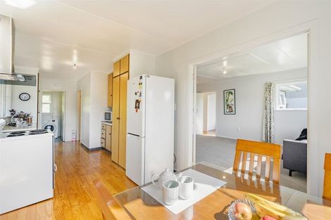 Photo of property in 6 Reid Road, Wainuiomata, Lower Hutt, 5014