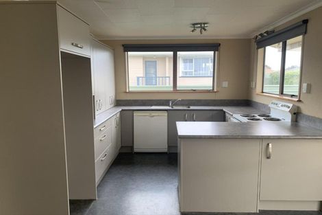 Photo of property in 34a Hood Street, Castlecliff, Whanganui, 4501