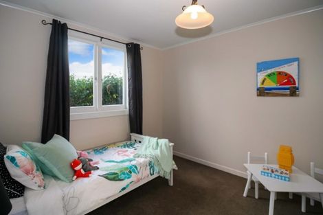 Photo of property in 421b Mangorei Road, Highlands Park, New Plymouth, 4312