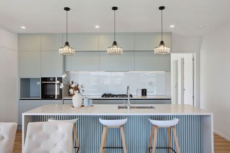 Photo of property in 39c Sorrel Crescent, Bucklands Beach, Auckland, 2012