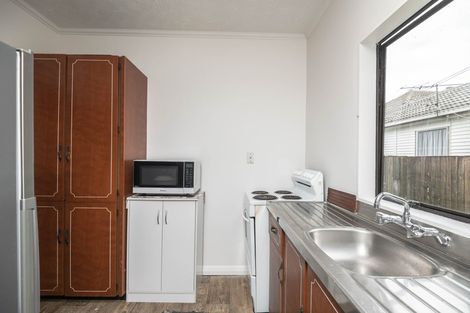 Photo of property in 1/29 Findlay Street, Tawa, Wellington, 5028