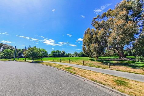 Photo of property in 22 Sevenoaks Drive, Bryndwr, Christchurch, 8053