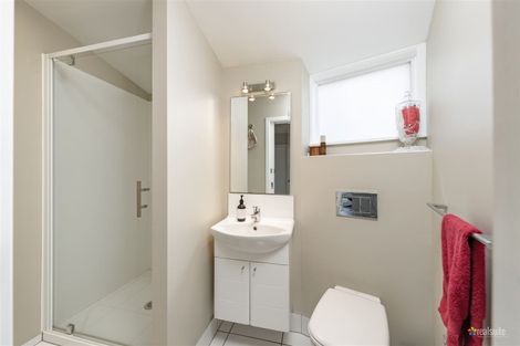 Photo of property in 96 Dowse Drive, Maungaraki, Lower Hutt, 5010