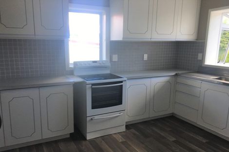 Photo of property in 28 King Street, Waiuku, 2123