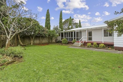 Photo of property in 33 Stevenson Road, Clarks Beach, 2122