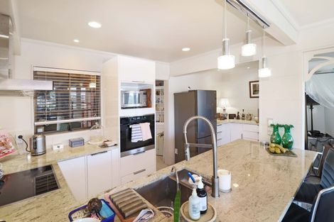 Photo of property in 50 Wrights Hill Road, Karori, Wellington, 6012