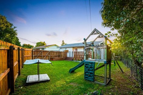 Photo of property in 1/21b Mildmay Road, Henderson, Auckland, 0610