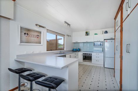 Photo of property in 83 Captain Cook Road, Cooks Beach, Whitianga, 3591