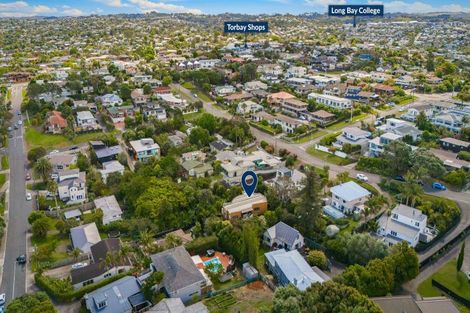 Photo of property in 2/25 Auld Street, Torbay, Auckland, 0630