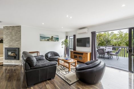 Photo of property in 39 Horseshoe Bush Road, Dairy Flat, Albany, 0794