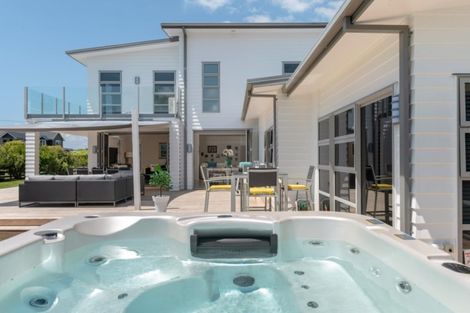 Photo of property in 36 Royal Ascot Drive, Papamoa Beach, Te Puke, 3187