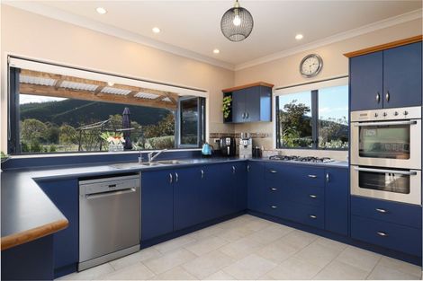 Photo of property in 19 Whiting Drive, Wakefield, 7025