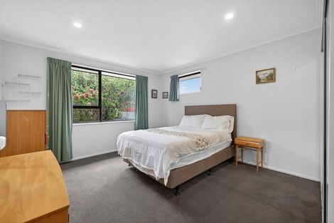 Photo of property in 2/58a Daniels Road, Redwood, Christchurch, 8051