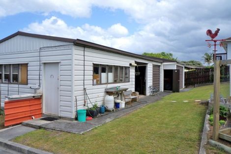 Photo of property in 30 Manaia View Road, One Tree Point, 0118