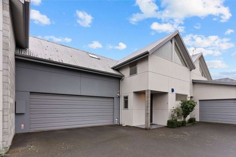 Photo of property in 4/1010 Colombo Street, St Albans, Christchurch, 8014