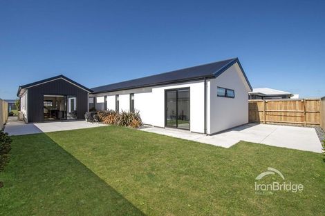 Photo of property in 11 Higgins Street, Woodend, 7610