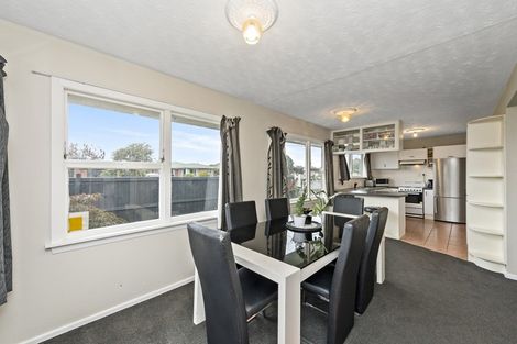 Photo of property in 83 Cotswold Avenue, Bishopdale, Christchurch, 8053