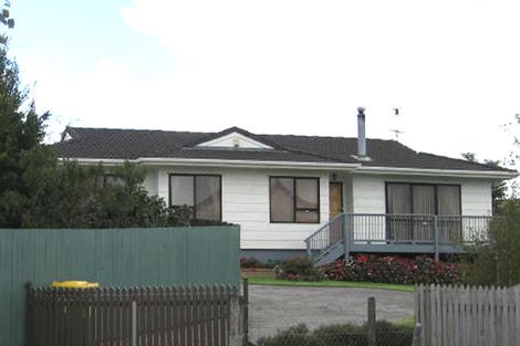 Photo of property in 14 Riesling Place, Henderson, Auckland, 0612