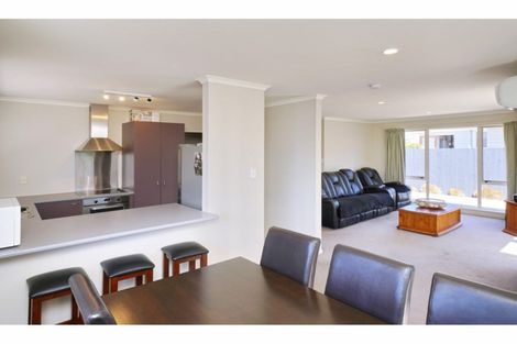 Photo of property in 58a Northcote Road, Northcote, Christchurch, 8052