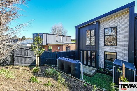 Photo of property in 17 Waipuke Street, Pokeno, 2472