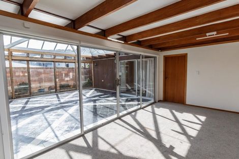 Photo of property in 39 Lucknow Terrace, Khandallah, Wellington, 6035