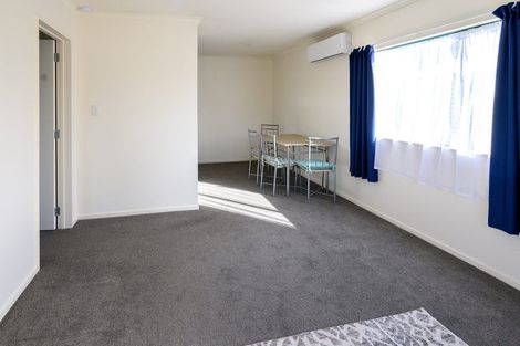 Photo of property in 37 Vardon Road, St Andrews, Hamilton, 3200