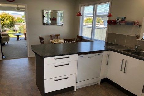 Photo of property in 25 Milton Street, Trentham, Upper Hutt, 5018