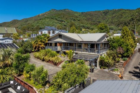 Photo of property in 50 Main Rd Havelock, Havelock, 7100