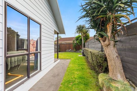 Photo of property in 17 Emery Place, Papamoa Beach, Papamoa, 3118