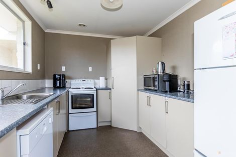 Photo of property in 24 Paul Street, Waimate, 7924