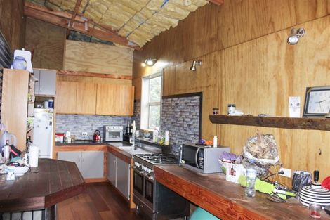 Photo of property in 45 Tihaka Beach Road, Longwood, Riverton, 9881