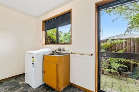 Photo of property in 100 Regency Crescent, Redwood, Christchurch, 8051