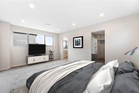 Photo of property in 6 Kotuitui Drive, Wainui, 0992