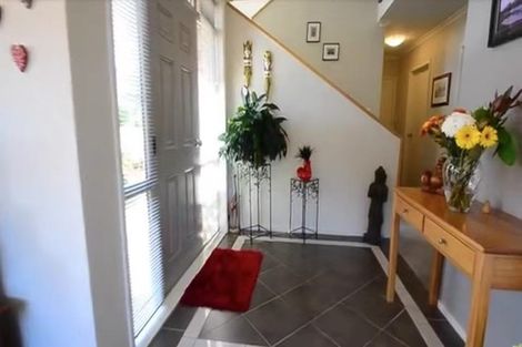 Photo of property in 8 Barnacle Rise, Red Beach, 0932