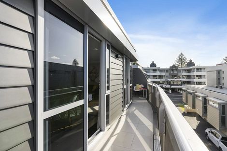 Photo of property in Salisbury Crown, 10/7 Salisbury Avenue, Mount Maunganui, 3116