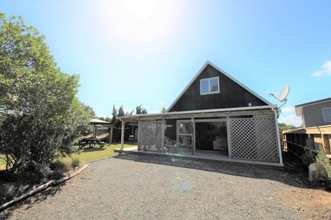 Photo of property in 10 Mack Street, Foxton Beach, Foxton, 4815