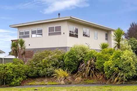 Photo of property in 5 Richmond Avenue, Richmond Heights, Taupo, 3330