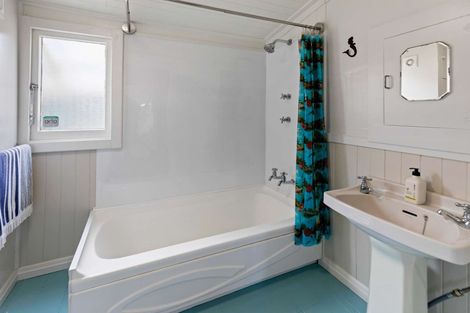 Photo of property in 20 Seafront Road, Castlecliff, Whanganui, 4501