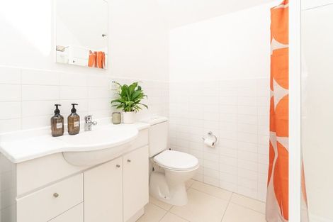 Photo of property in 7 Murphy Street, Thorndon, Wellington, 6011