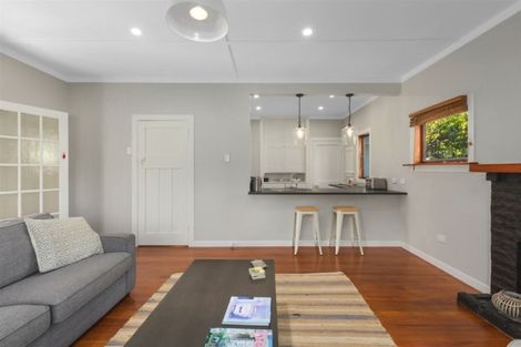 Photo of property in 13 Rauparaha Street, Waikanae Beach, Waikanae, 5036