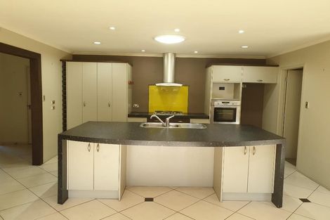 Photo of property in 9 Roderick Place, Rototuna, Hamilton, 3210