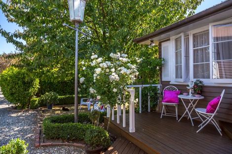 Photo of property in 1b Dublin Street, Martinborough, 5711