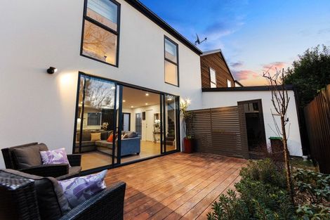 Photo of property in 3/27 Springfield Road, St Albans, Christchurch, 8014