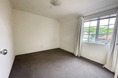 Photo of property in 1/51 Jillteresa Crescent, Half Moon Bay, Auckland, 2012