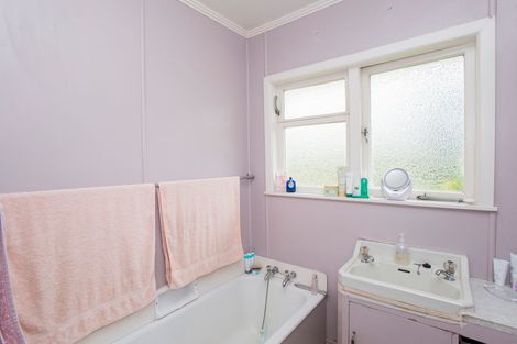 Photo of property in 215 Lytton Road, Elgin, Gisborne, 4010